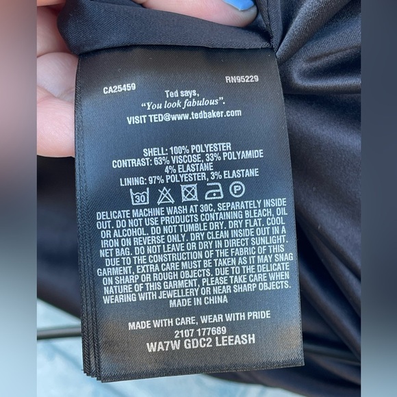 TED BAKER Black Floral Jacquard Eden
Dress size 1 / small - Picture 11 of 12